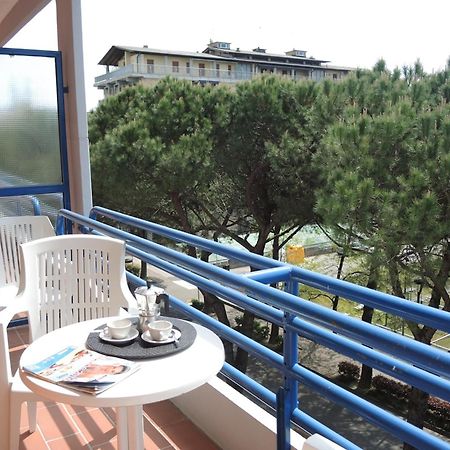 Nice Apartment With Terrace Next To The Sea Bibione Eksteriør billede